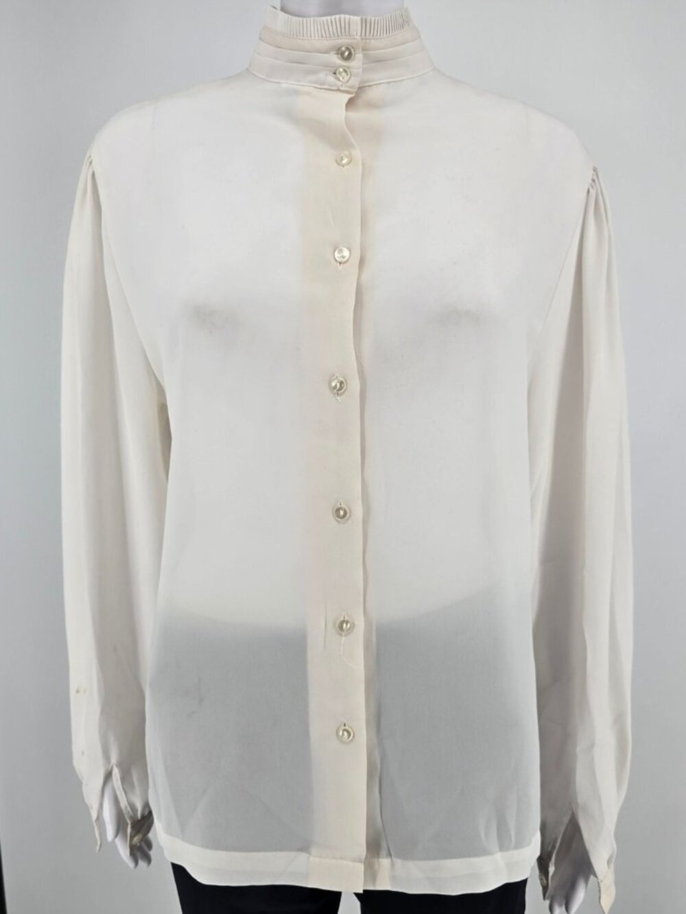 Vintage Late 1970s Shapely Sheer Ivory Lace Medallion Panel Blouse (XL) *Flaws